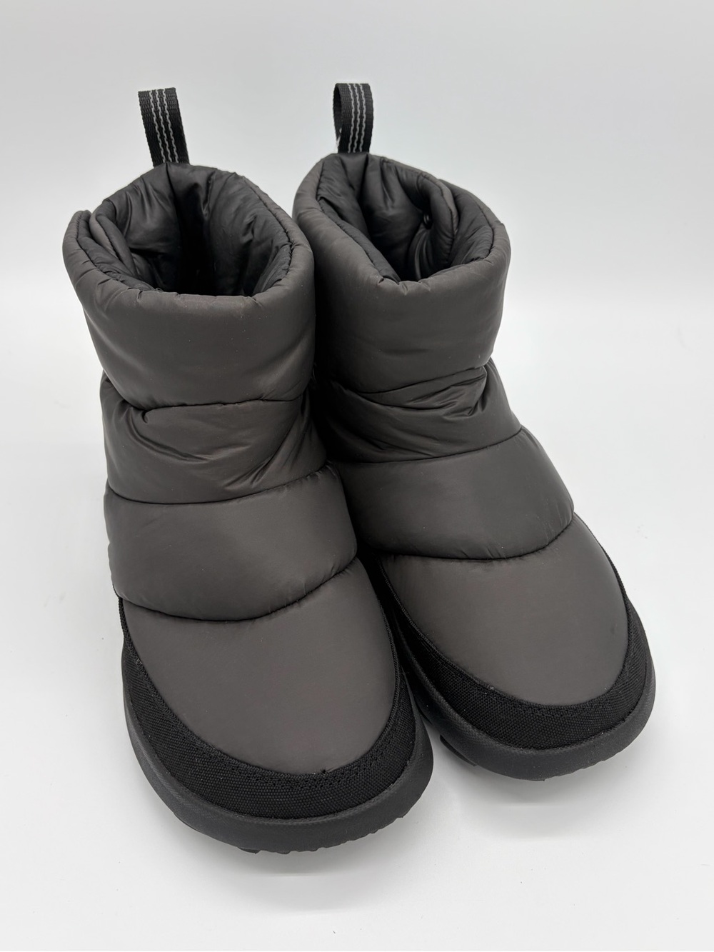 Merrell Hut Moc 2 Quilted Puffer Ankle Booties Black Womens 7 NEW